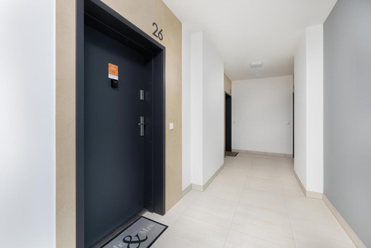 Platinium Apartment By Renters Prestige Rewal Exterior foto